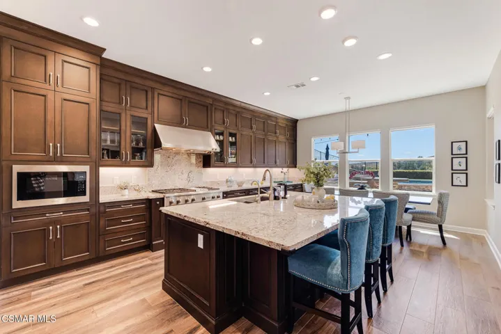 13112CanyonWrenCt-11