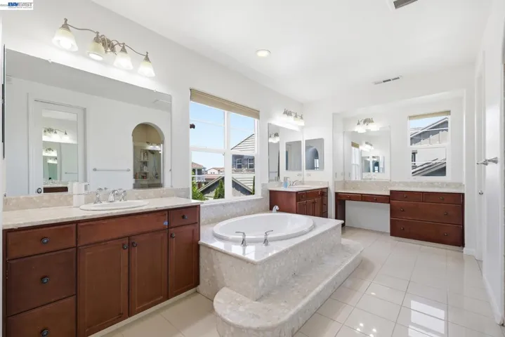 3294 Griffon St, Danville, California 94506