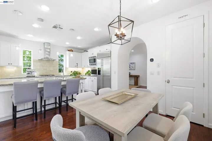 3294 Griffon St, Danville, California 94506