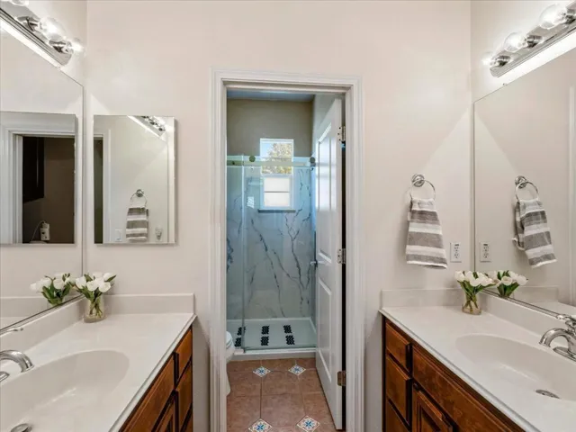 Upstairs Full Bathroom / Dual sinks / Private Shower