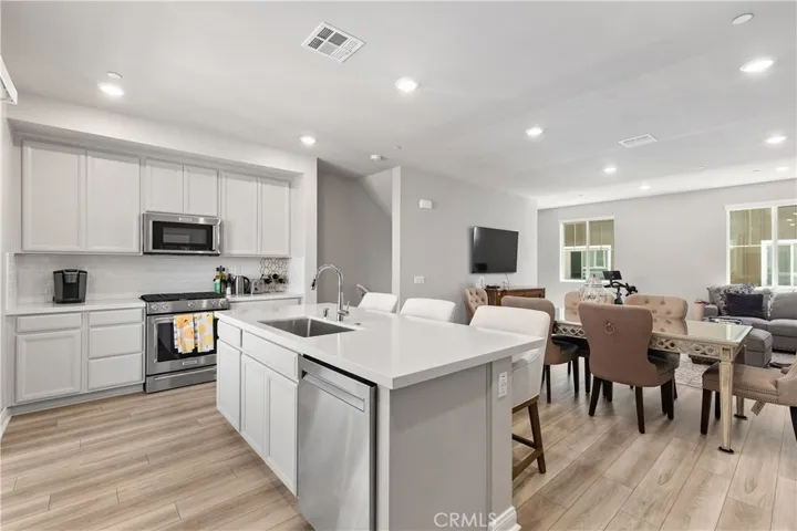 1472 W Sunrise Lane, San Pedro, California 90732