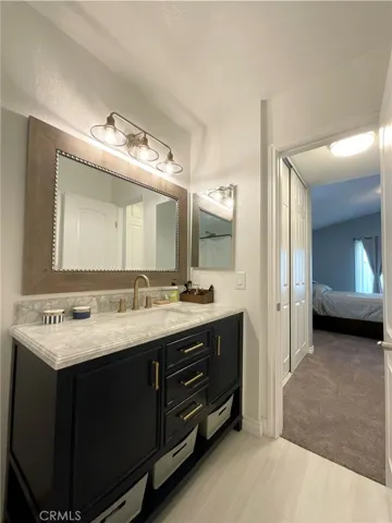 Owners bathroom
