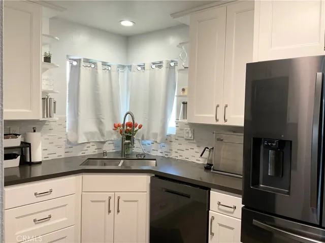 1015 Christobal, Colton, California 92324