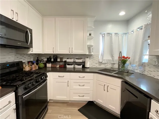 1015 Christobal, Colton, California 92324