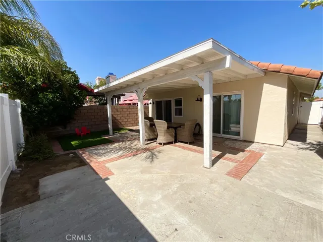 1015 Christobal, Colton, California 92324