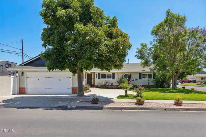 1-web-or-mls-Dunnigan St-S0106-001