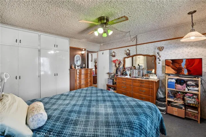 15043 Howellhurst, Baldwin Park, California 91706