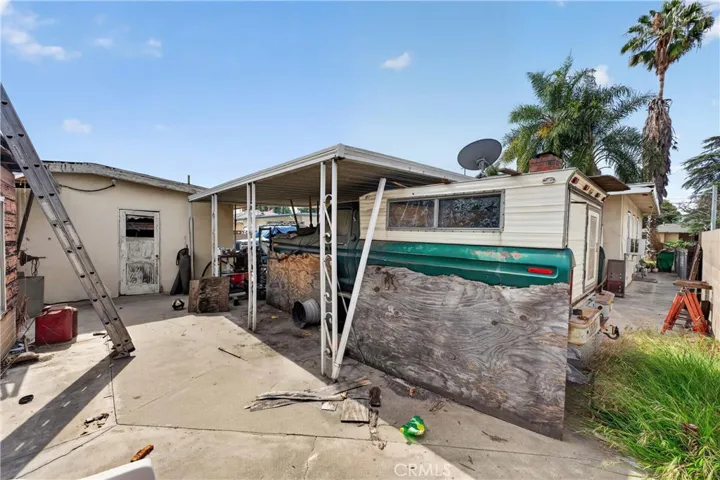 15043 Howellhurst, Baldwin Park, California 91706