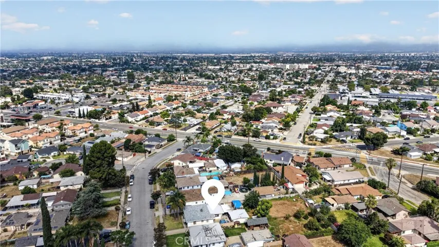 15043 Howellhurst, Baldwin Park, California 91706