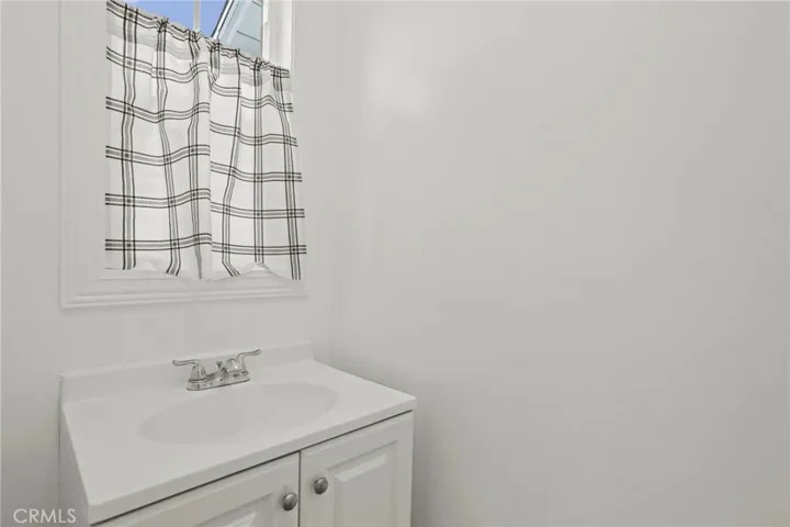2747 N G, San Bernardino, California 92405
