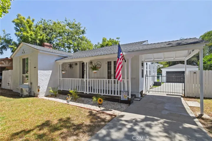 2747 N G, San Bernardino, California 92405