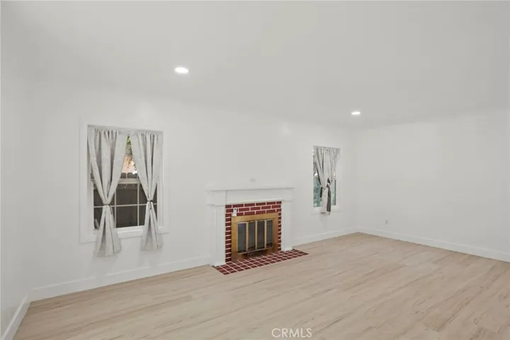 2747 N G, San Bernardino, California 92405