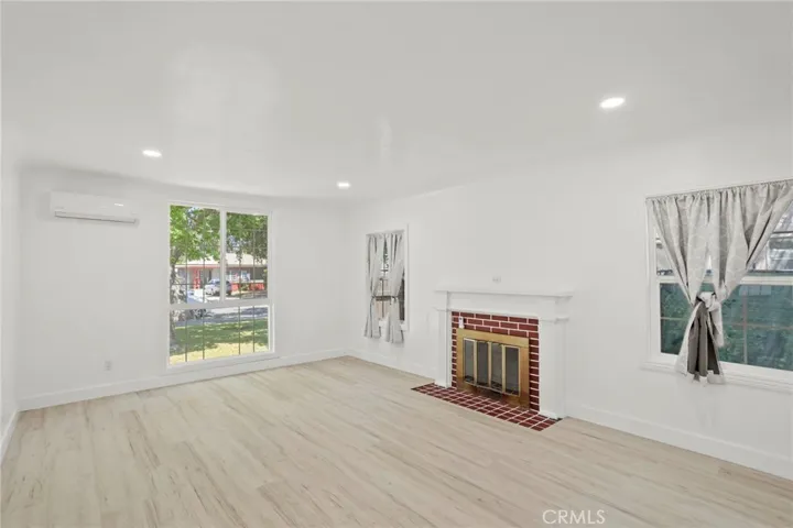 2747 N G, San Bernardino, California 92405