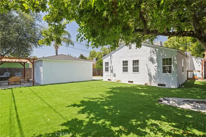 2747 N G, San Bernardino, California 92405