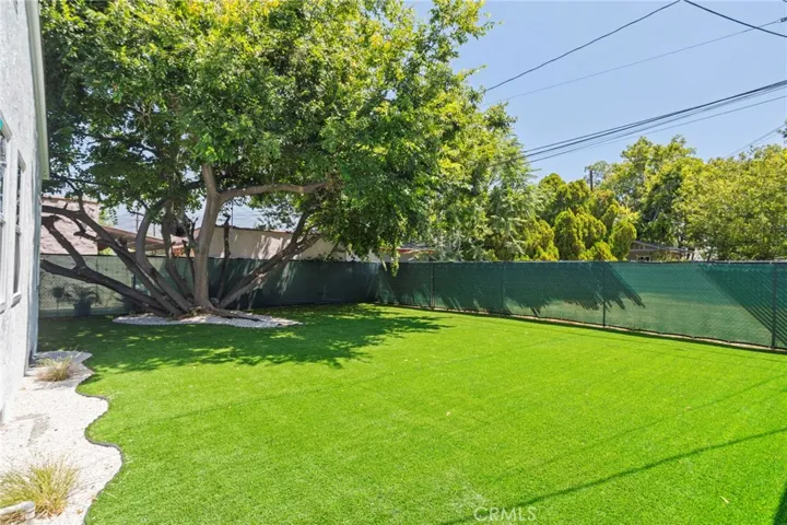 2747 N G, San Bernardino, California 92405