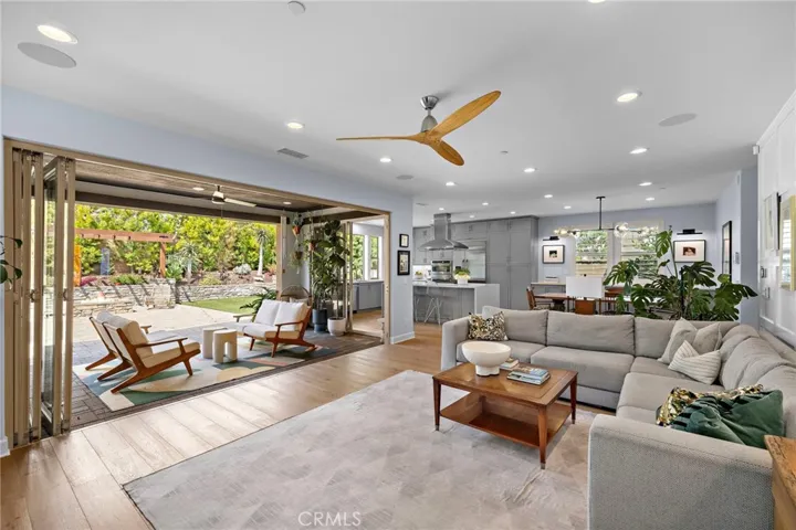 64 Ventada, Rancho Mission Viejo, California 92694