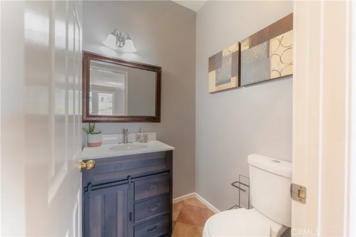 25409 Holly Beach Drive, Saugus, California 91350