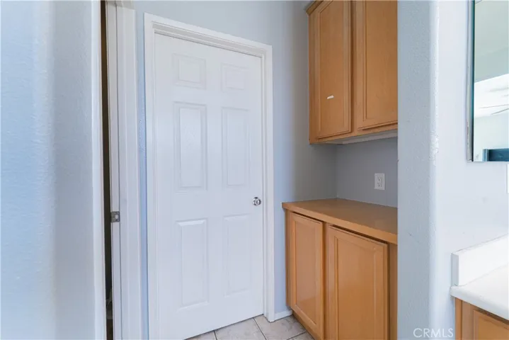 25409 Holly Beach Drive, Saugus, California 91350