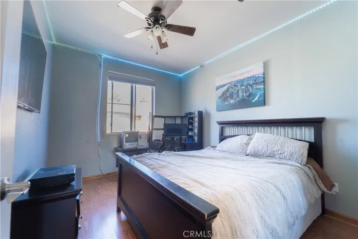 25409 Holly Beach Drive, Saugus, California 91350