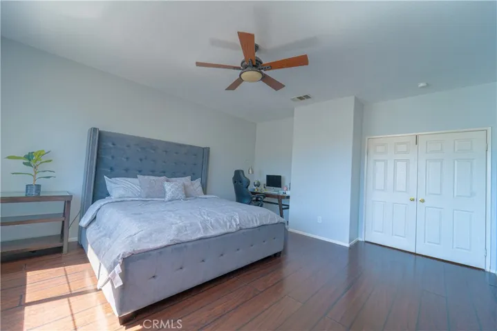 25409 Holly Beach Drive, Saugus, California 91350