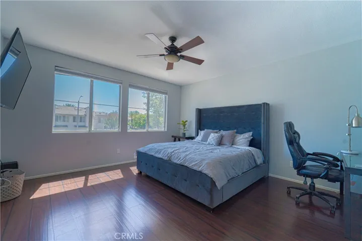 25409 Holly Beach Drive, Saugus, California 91350