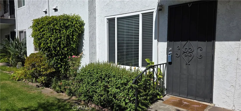 1057 E Appleton, Long Beach, California 90802