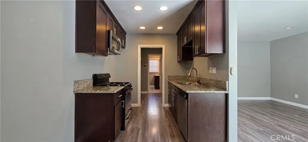 1057 E Appleton, Long Beach, California 90802