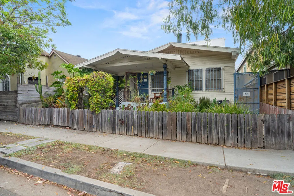 563 Westminster Avenue, Venice, California 90291 — photo 4
