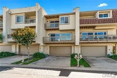 15 Hilltop, Rancho Palos Verdes, California 90275