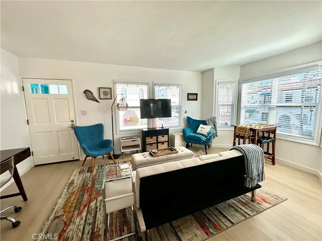 116 Avenida Serra 3, San Clemente, California 92672