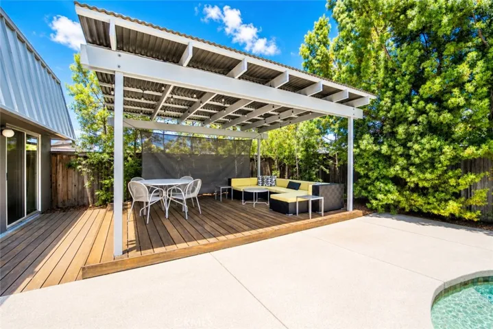 BACKYARD PATIO