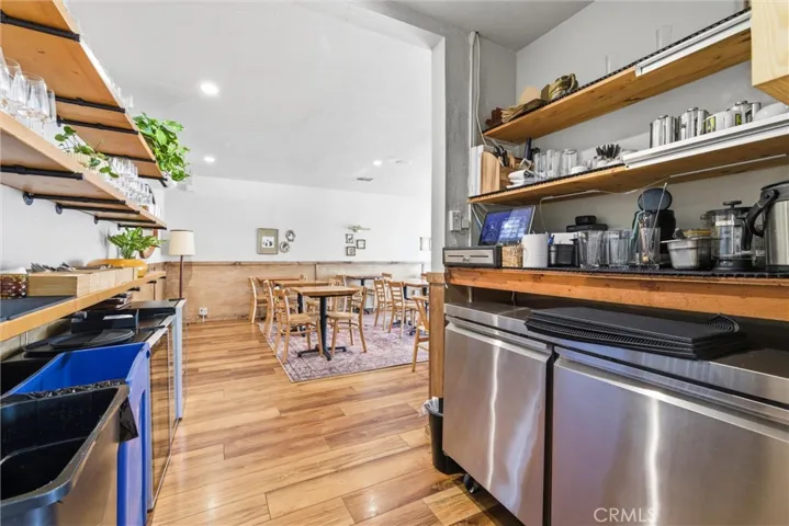2030 E 7th Street, Long Beach, California 90804