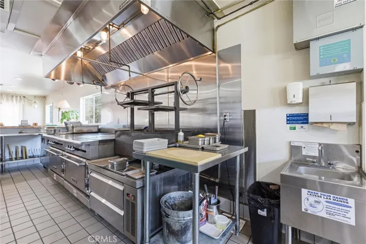 2030 E 7th Street, Long Beach, California 90804