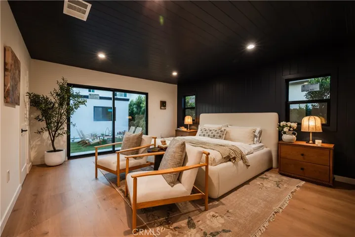 12017 Herbert, Los Angeles, California 90066