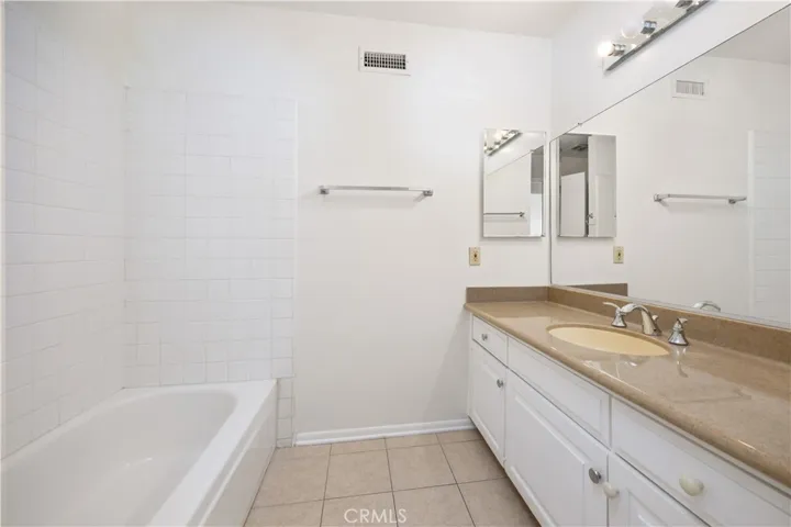 3430 Bahia, Riverside, California 92507