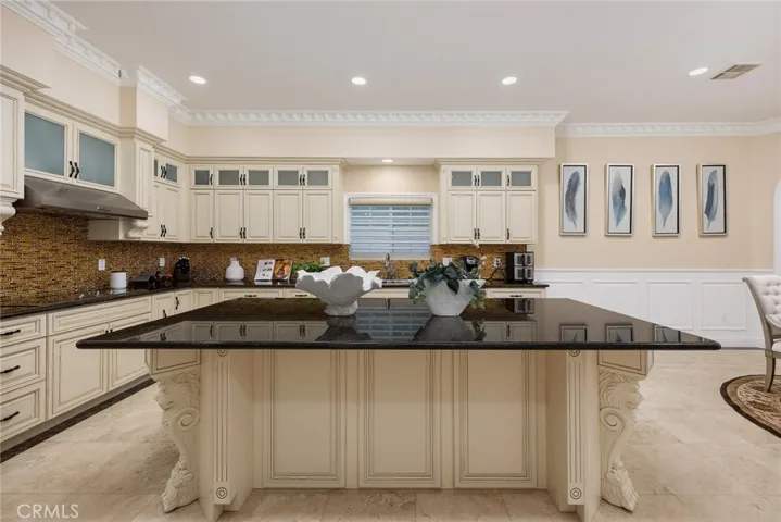 1025 El Sur Avenue, Arcadia, California 91006