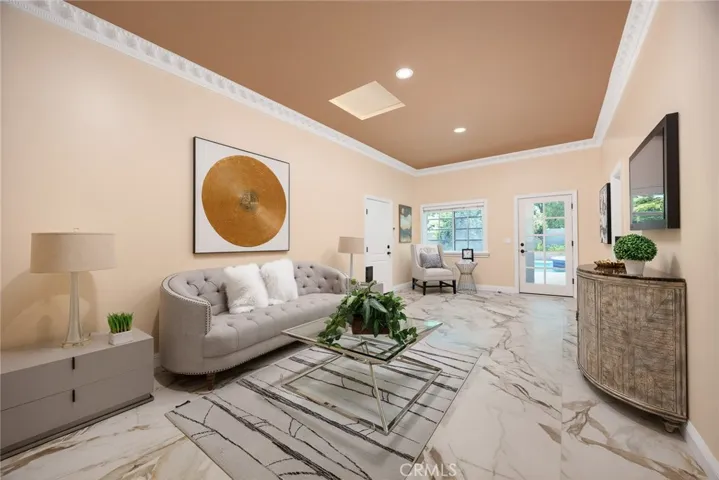 1025 El Sur Avenue, Arcadia, California 91006