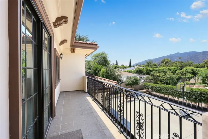 1025 El Sur Avenue, Arcadia, California 91006