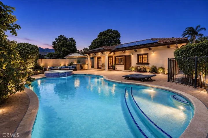 1025 El Sur Avenue, Arcadia, California 91006