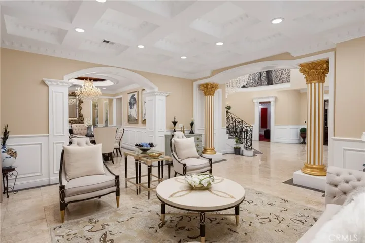 1025 El Sur Avenue, Arcadia, California 91006