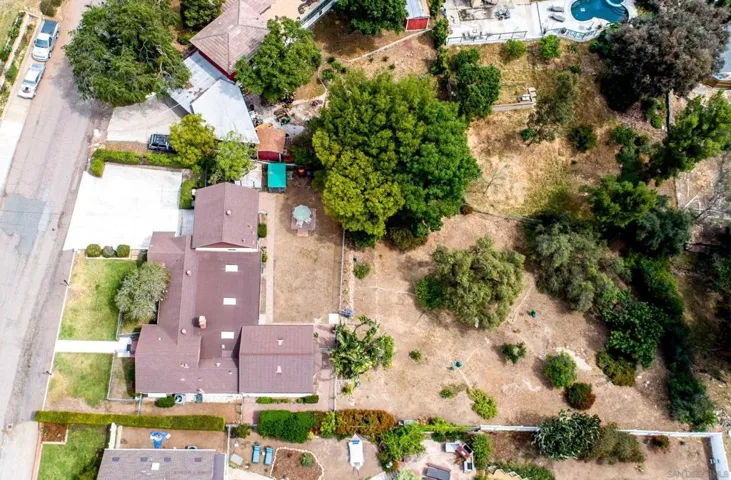 Huge 23,100 sq.ft lot!