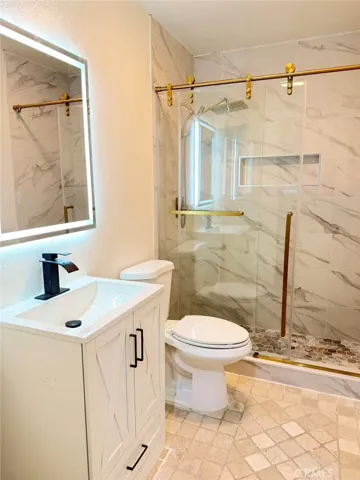Secondary Bath