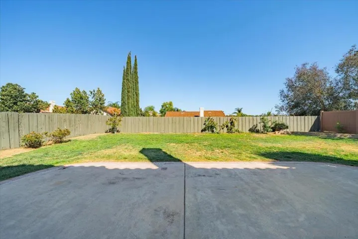 fully fenced, all flat and usable, Pool?, garden? playground?