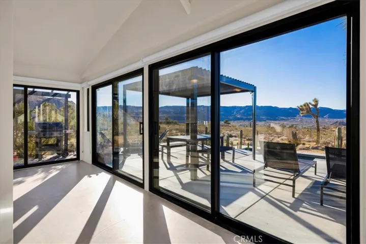 8729 Rock Haven Road, Joshua Tree, California 92252