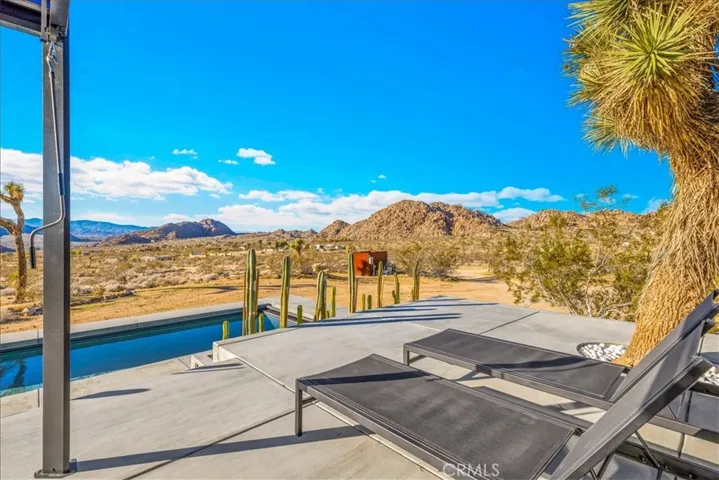 8729 Rock Haven Road, Joshua Tree, California 92252