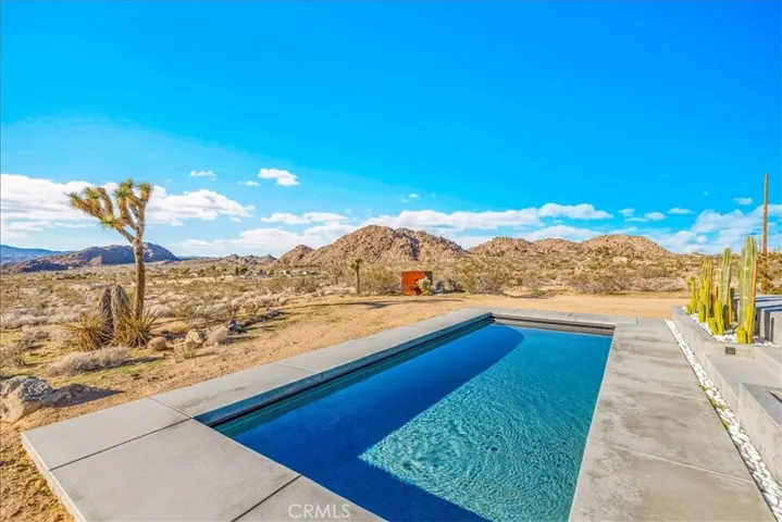 8729 Rock Haven Road, Joshua Tree, California 92252
