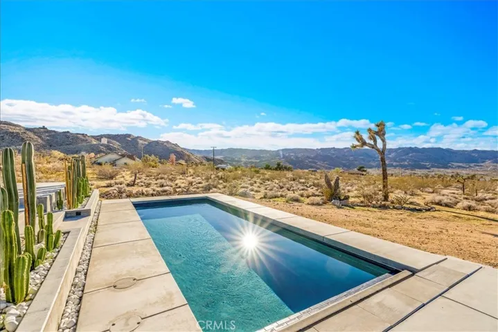 8729 Rock Haven Road, Joshua Tree, California 92252
