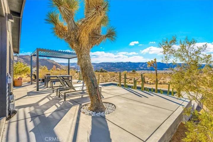 8729 Rock Haven Road, Joshua Tree, California 92252