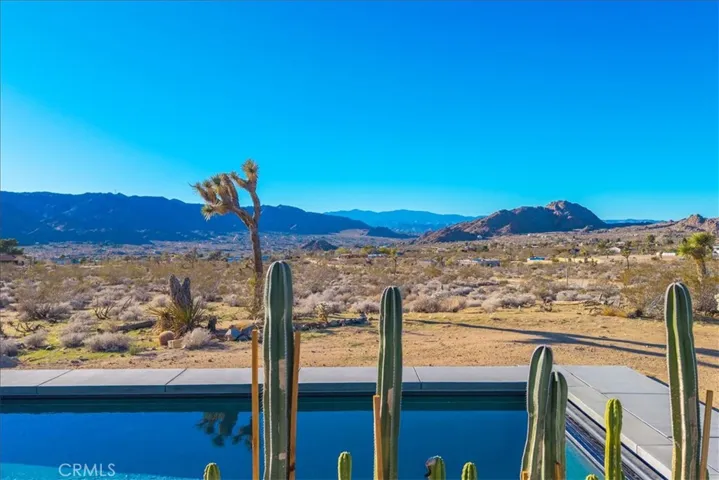 8729 Rock Haven Road, Joshua Tree, California 92252