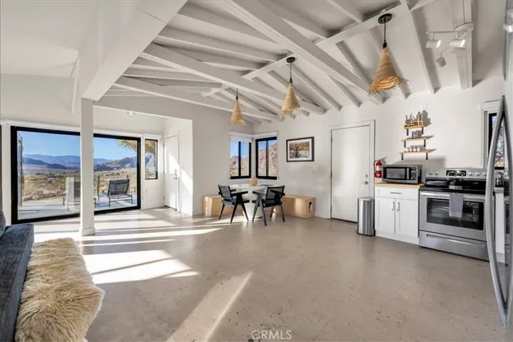 8729 Rock Haven Road, Joshua Tree, California 92252